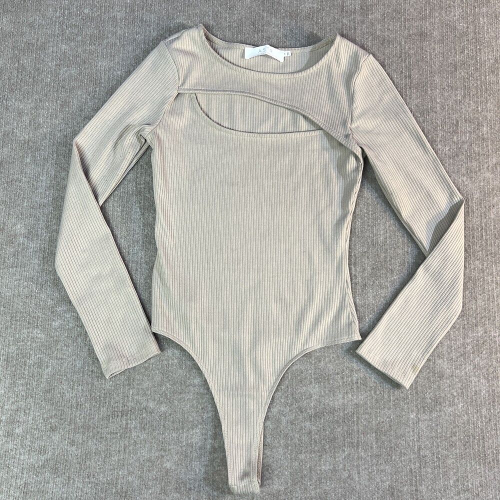 ASTR the Label Sandra Bodysuit Size M Tan Ribbed Cutout Long Sleeve Hi-Cut